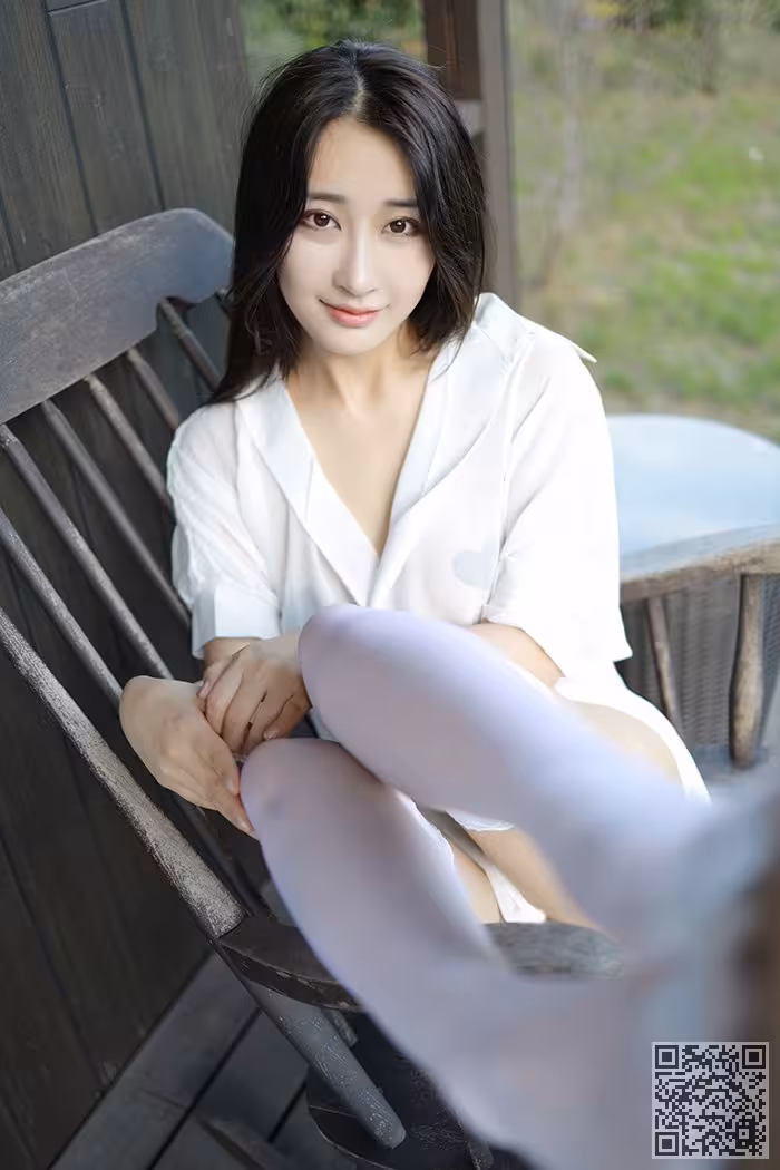 邻家小妹林子欣寂寞难耐羞涩露出