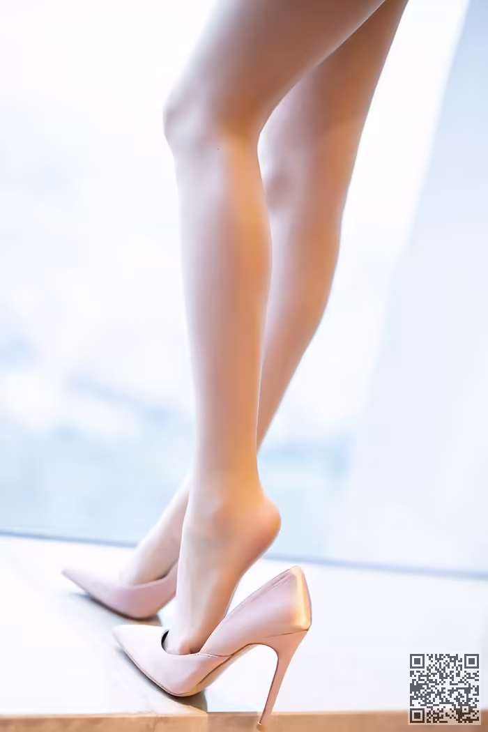 允儿、肉丝、高跟、性感