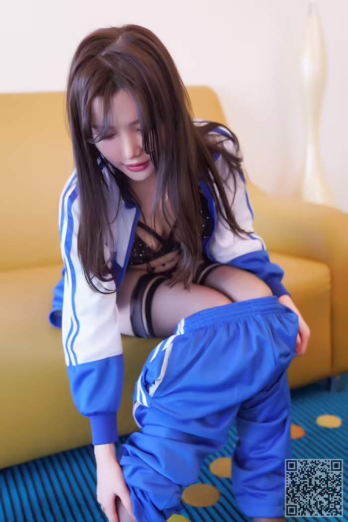 巨乳、学生妹、糯美子