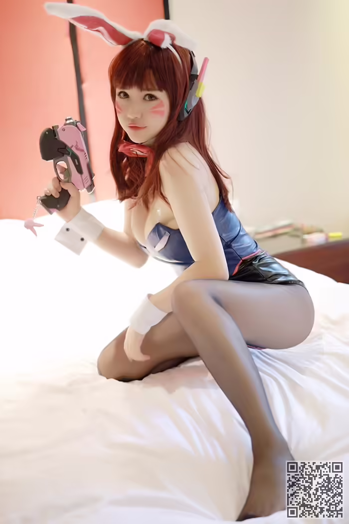 姐妹、巨乳、亲吻