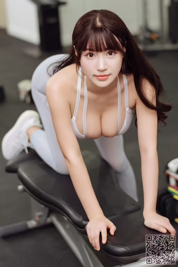 巨乳、朱可儿、紧身裤