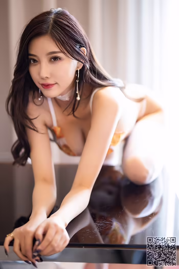 美人、杨晨晨、蕾丝内衣