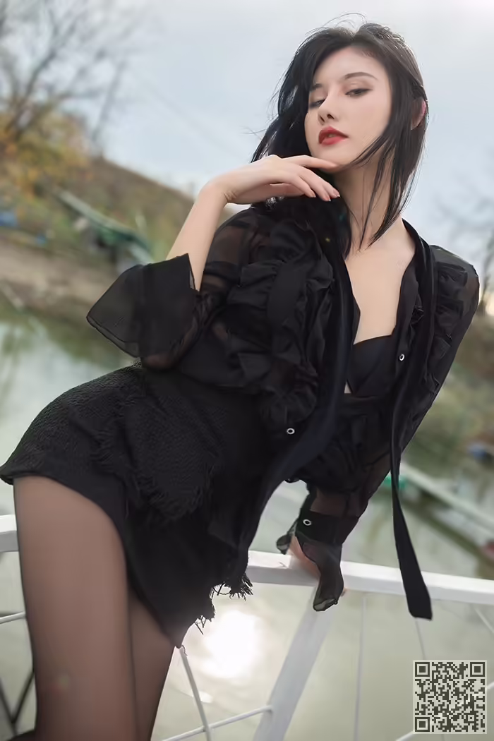 总裁、阿朱、美腿、酥胸