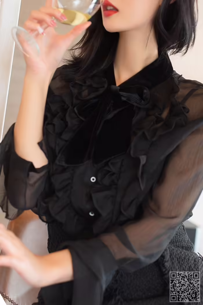 总裁、阿朱、美腿、酥胸