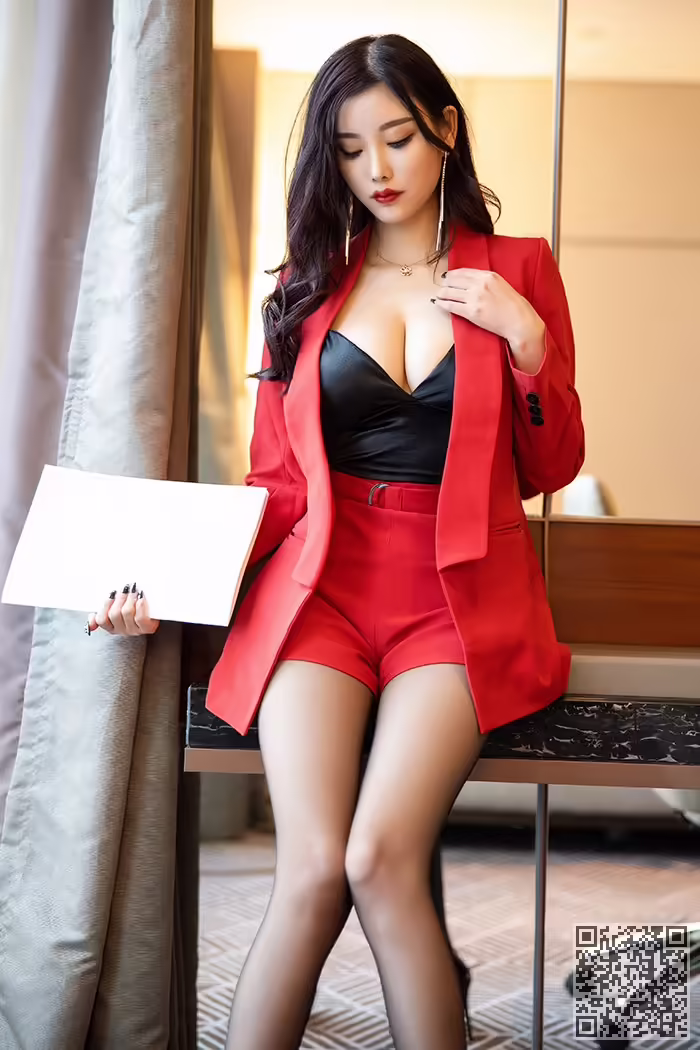 秘书、杨晨晨、长腿、酥胸