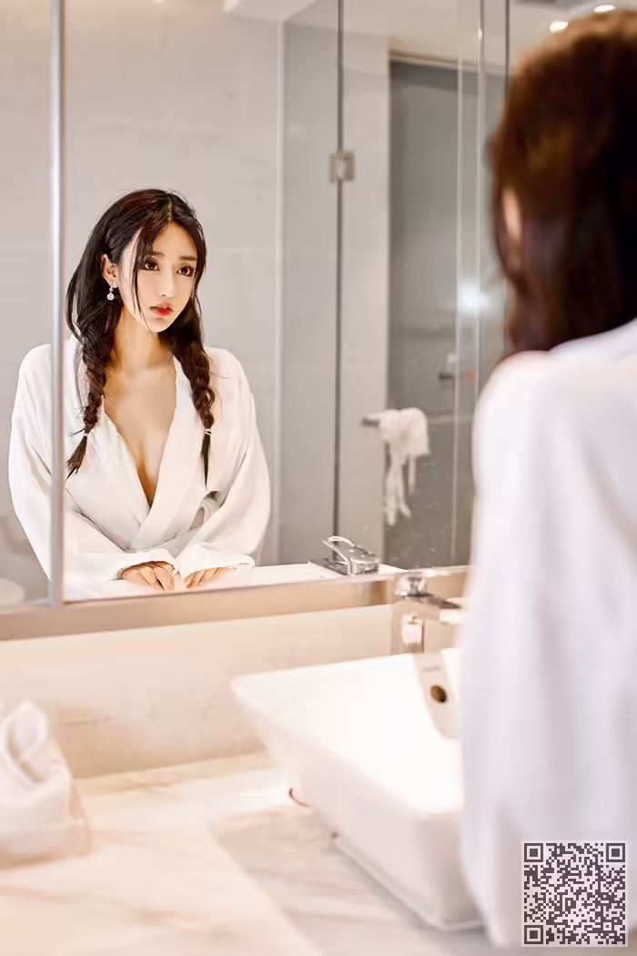 蕾丝、女仆、林子欣