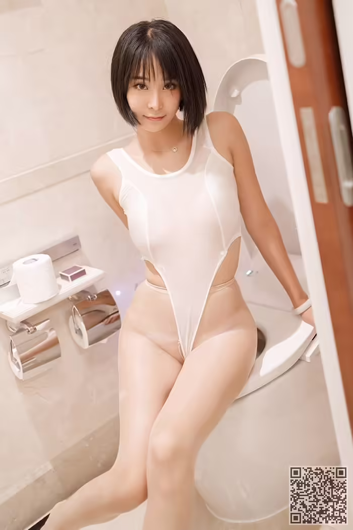 蓝夏、丝袜、湿身诱惑