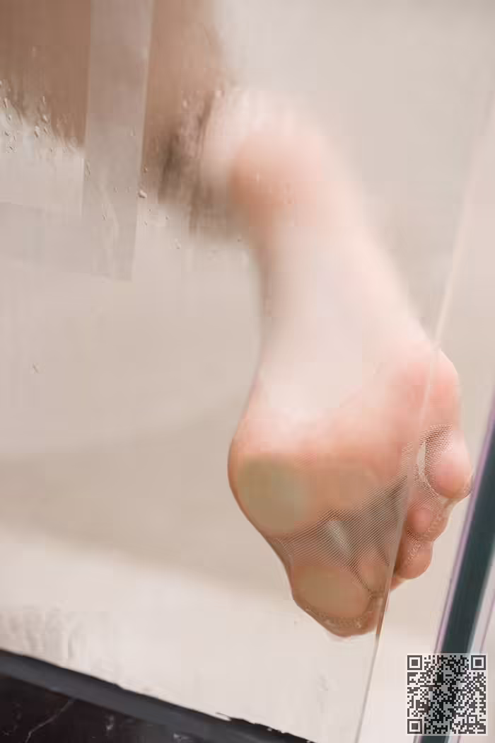 蓝夏、丝袜、湿身诱惑