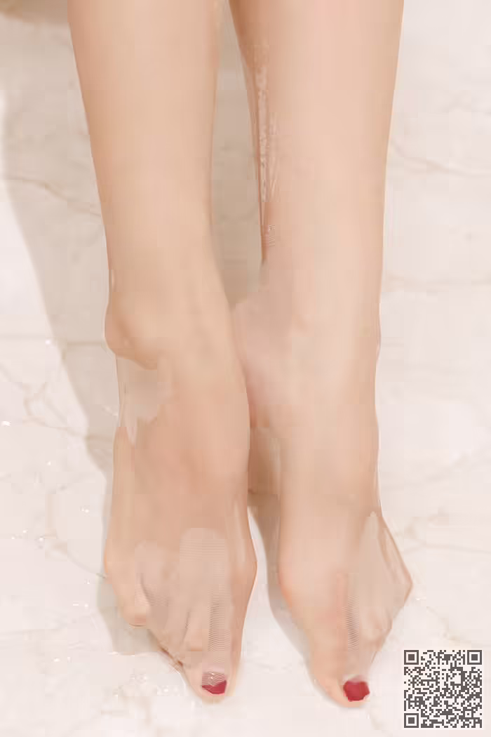 蓝夏、丝袜、湿身诱惑