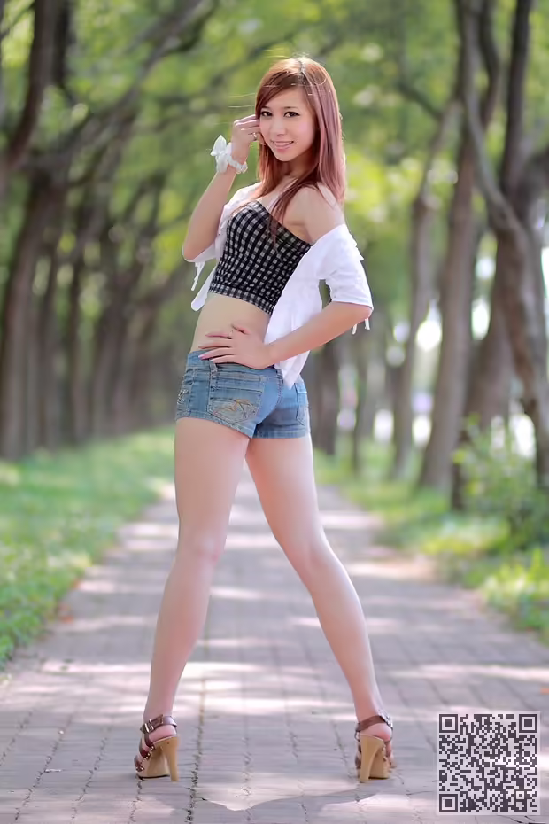 长腿美女