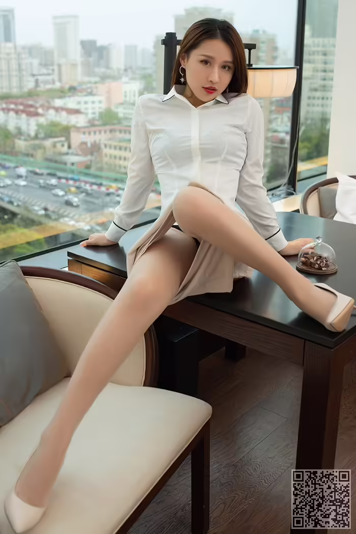 徐安安、肉丝、美脚