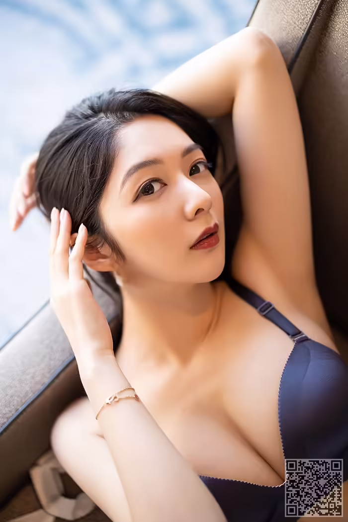 秘书、小热巴、黑丝、高跟