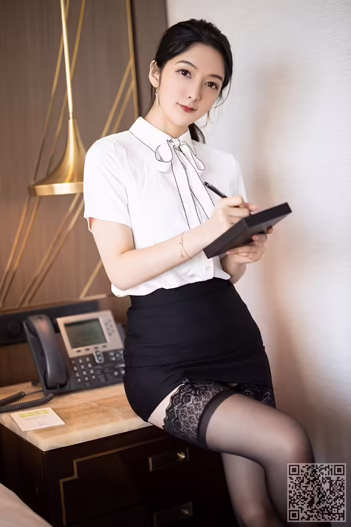 秘书、小热巴、黑丝、高跟