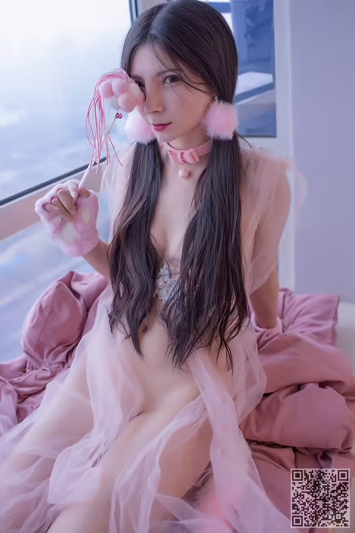 女郎、小蛮妖、胴体、裸露