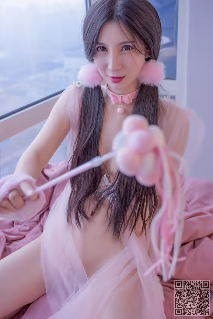 女郎、小蛮妖、胴体、裸露