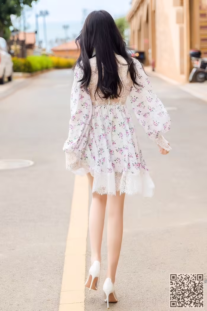 玉女、周于希、蕾丝、撅臀