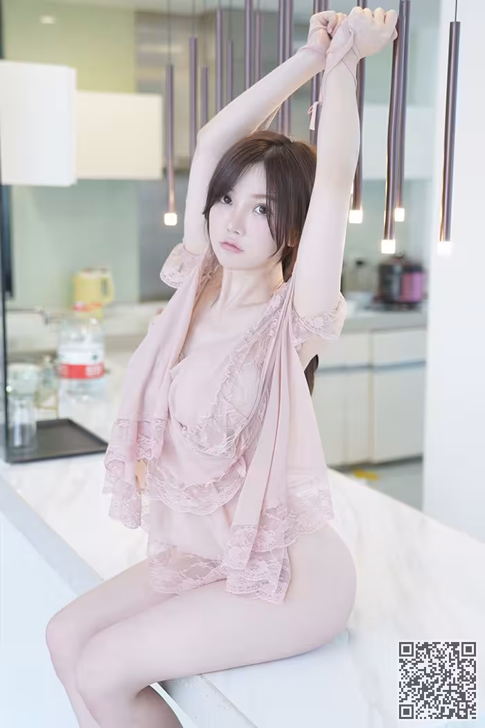 极品厨娘糯美子丝滑巨乳飘香四溢