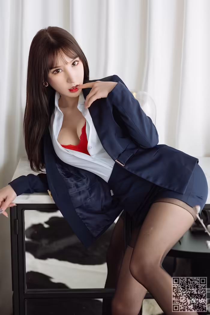 秘书、周于希、酥胸、撩人