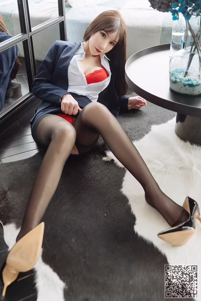 秘书、周于希、酥胸、撩人