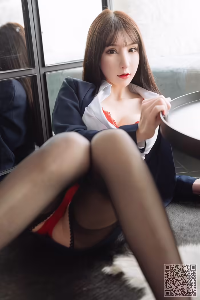 秘书、周于希、酥胸、撩人