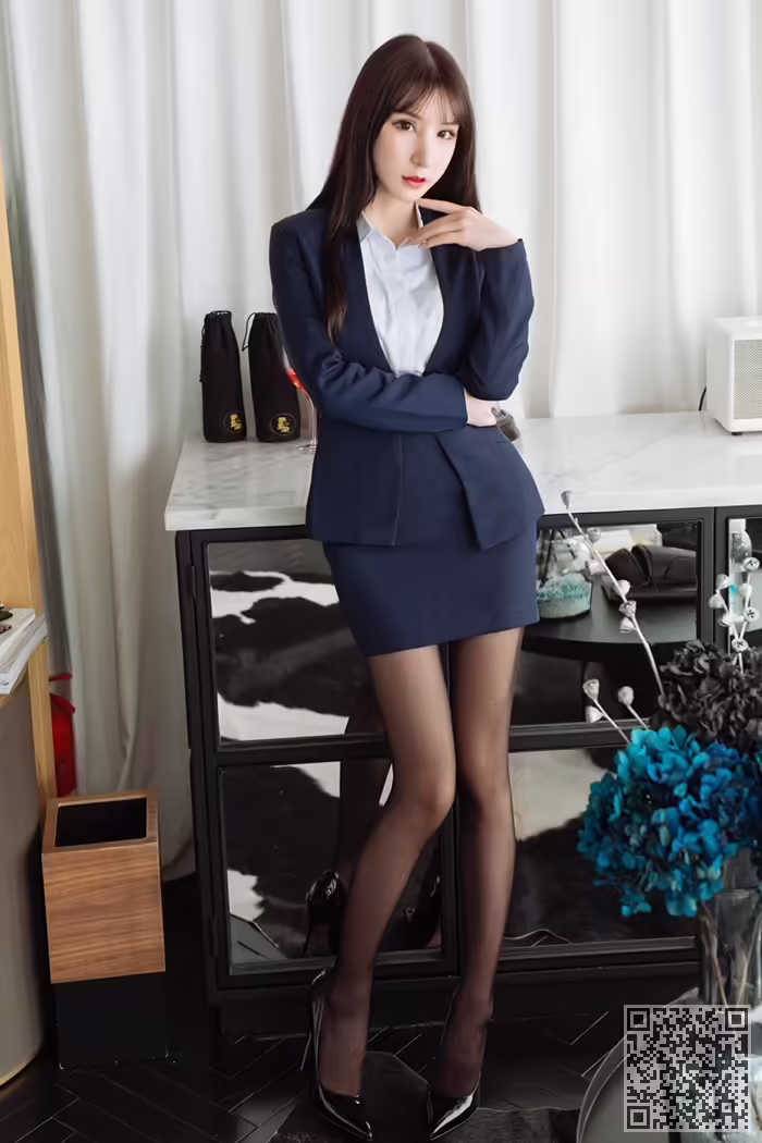 秘书、周于希、酥胸、撩人