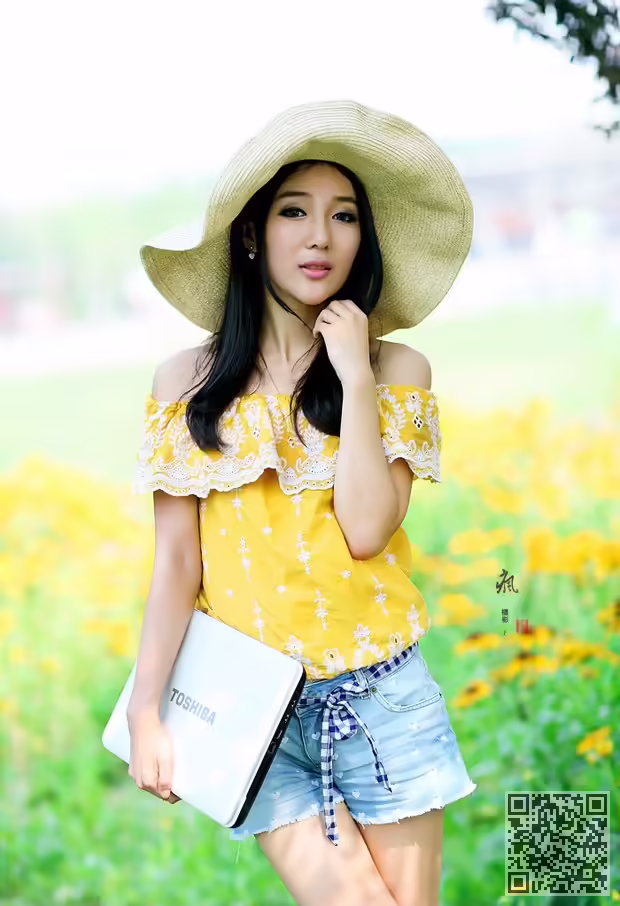 清纯美眉