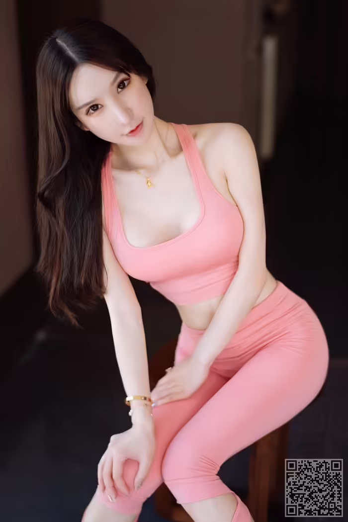 健身、少女、周于希