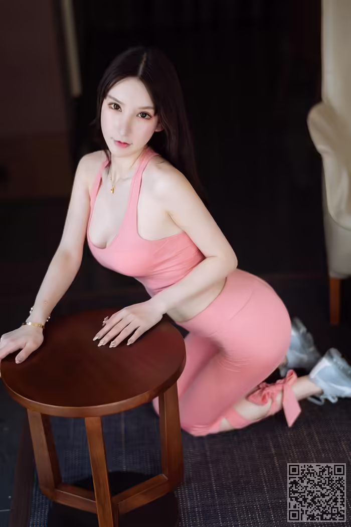 健身、少女、周于希