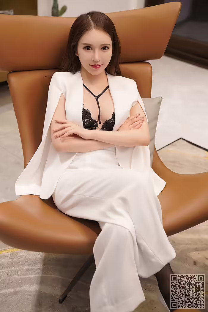 御姐、玉兔miki、包臀、黑丝