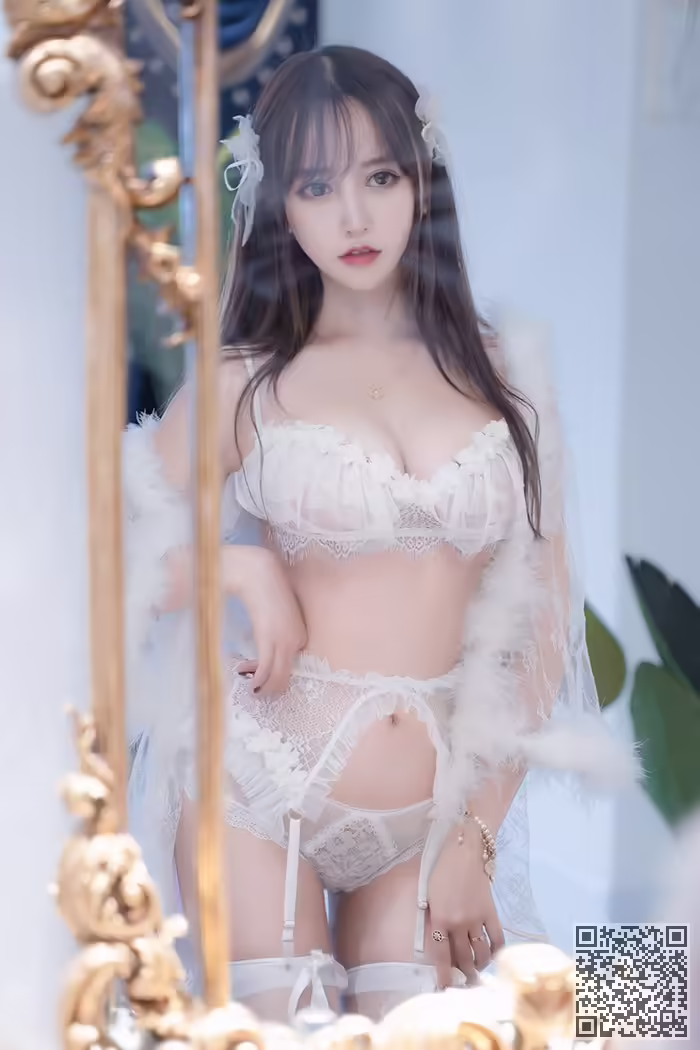 蜜汁少女、米线线、梦幻睡衣