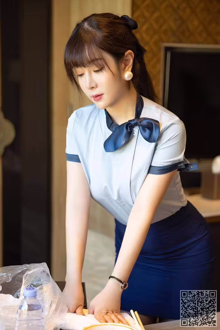 美女管家、王雨纯、黑丝、调教