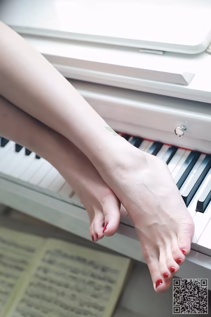 人妻、安然、美乳、长腿
