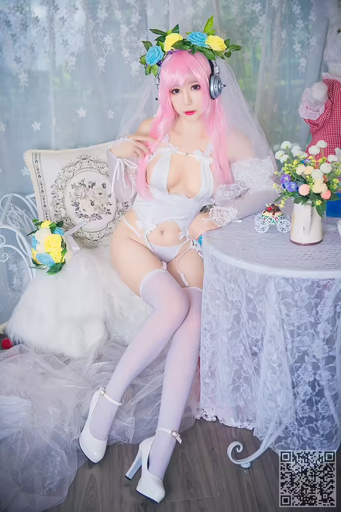 花花仙子、小酥酱、白丝、高跟、美乳、侧漏