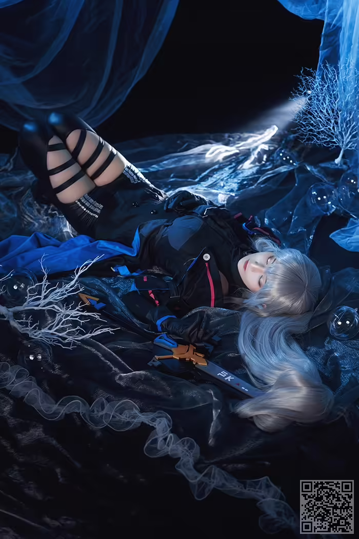 COS、铁板烧鬼舞、调教