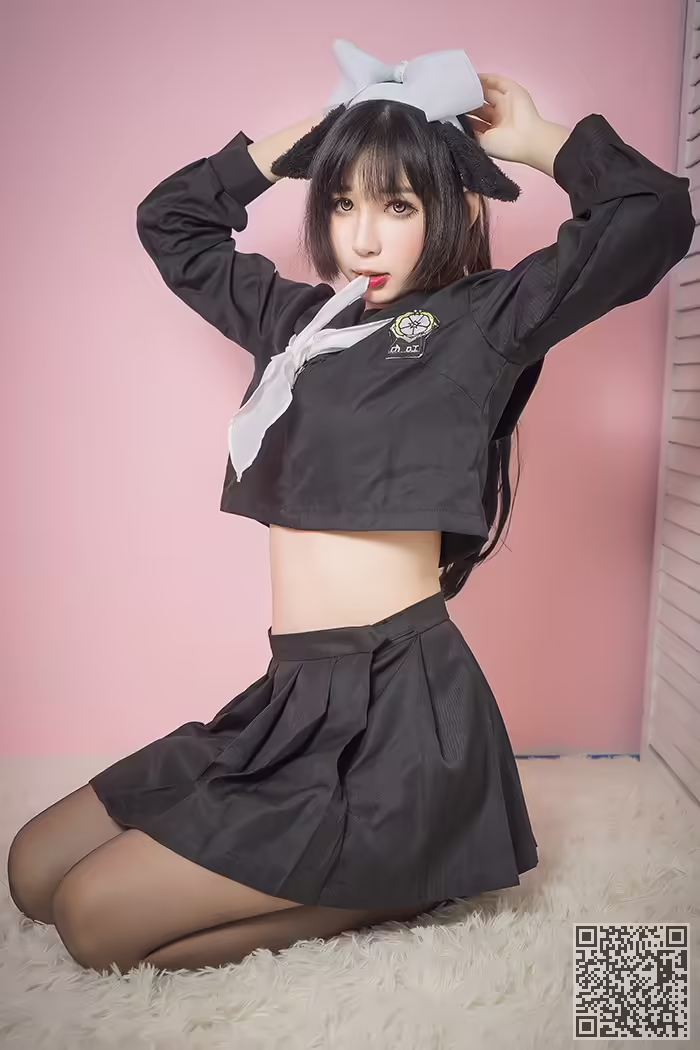 性感COS、小酥酱、美腿、深沟