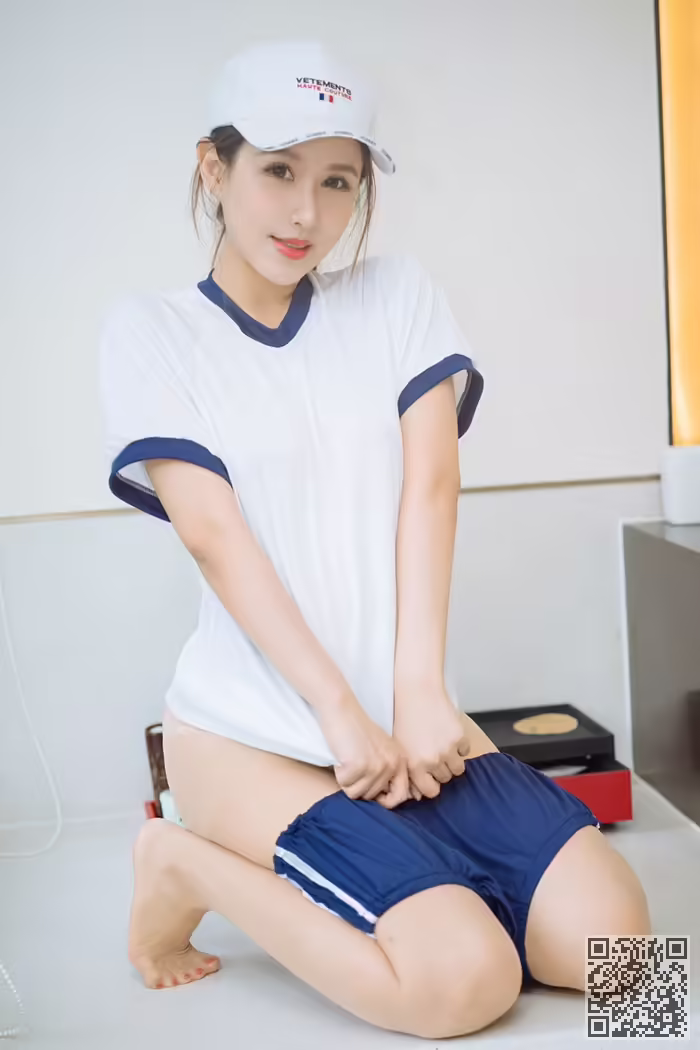 徐安安、肉丝、蜜臀