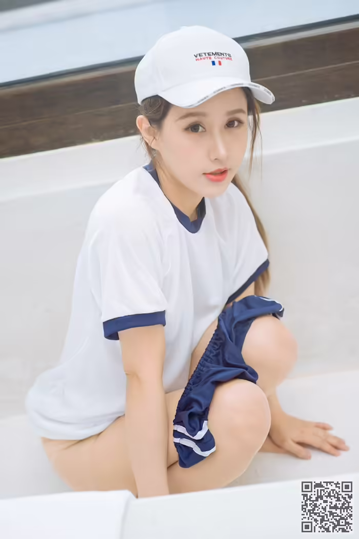 徐安安、肉丝、蜜臀