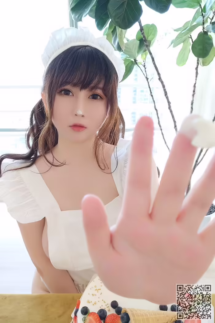 厨娘、依酱、巨乳、侧漏