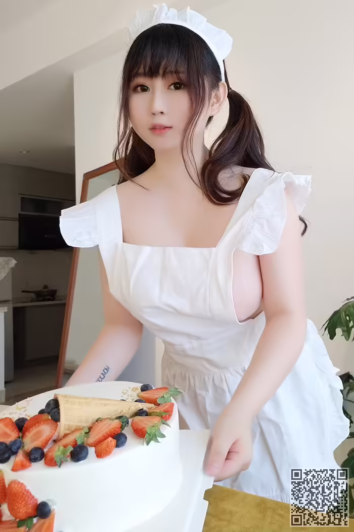 厨娘、依酱、巨乳、侧漏