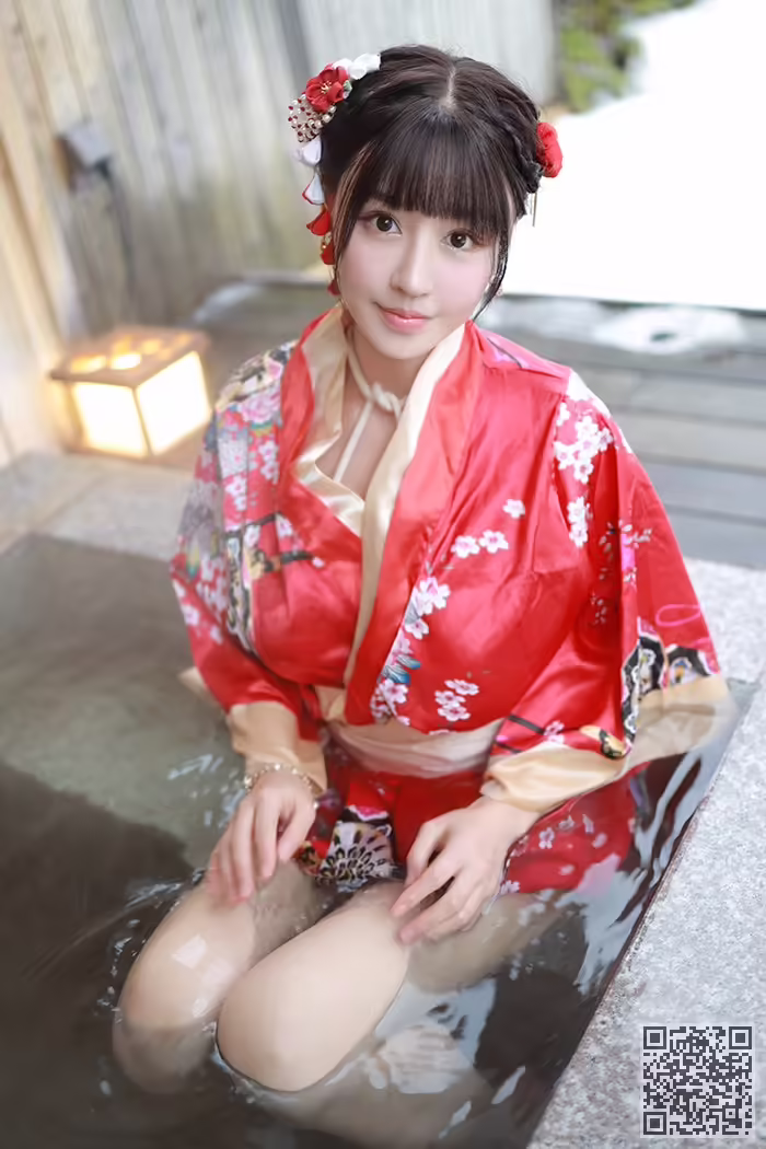 娇娘、朱可儿、裸身