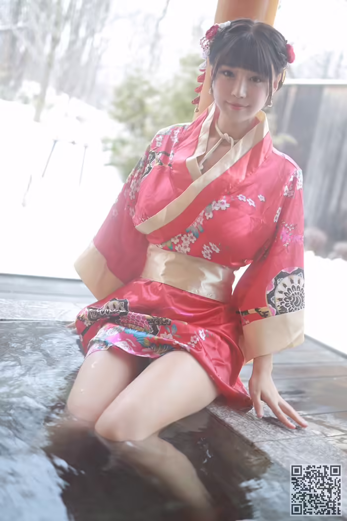 娇娘、朱可儿、裸身