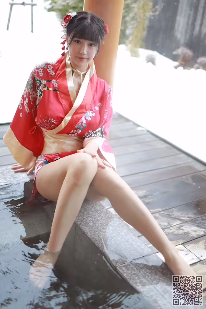 娇娘、朱可儿、裸身