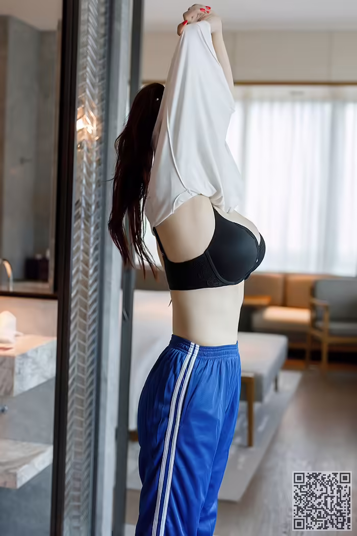 宝藏、学生妹、evon、巨乳诱惑