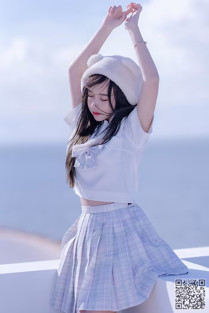 思春期少女、米线线、JK制服、美腿