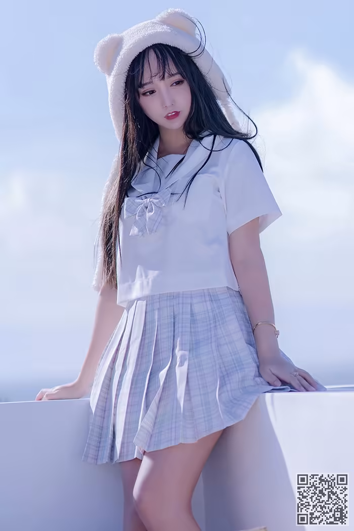 思春期少女、米线线、JK制服、美腿