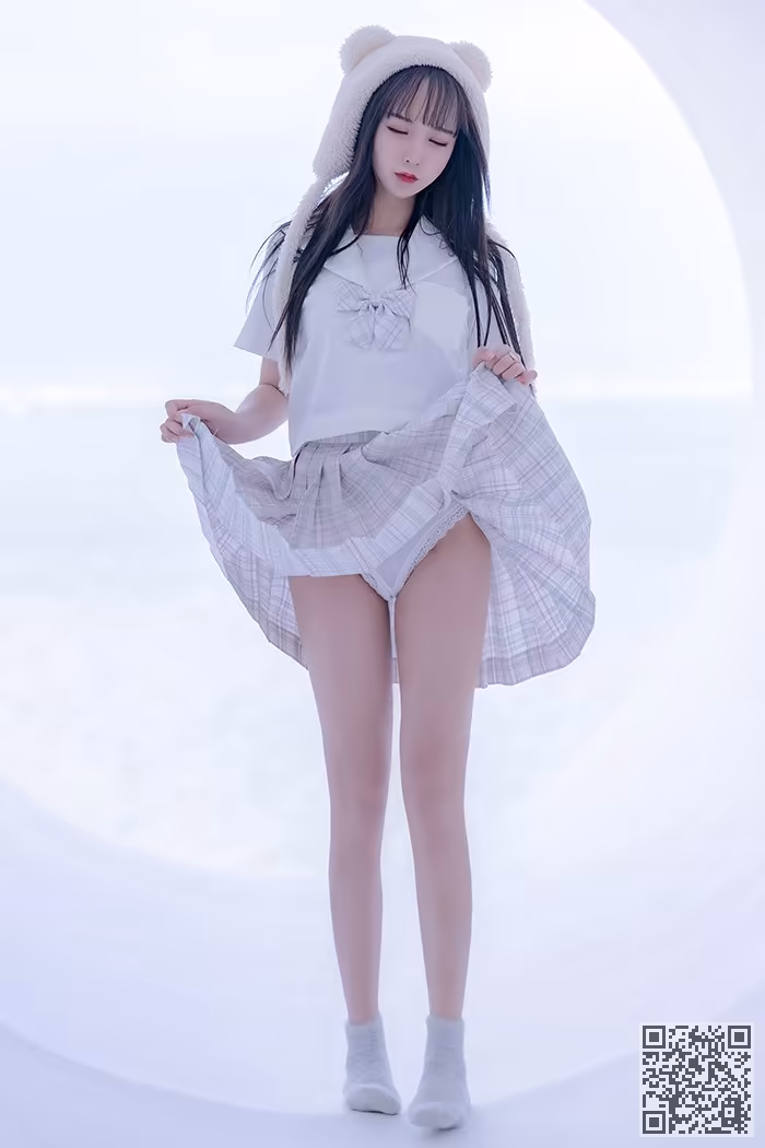 思春期少女、米线线、JK制服、美腿