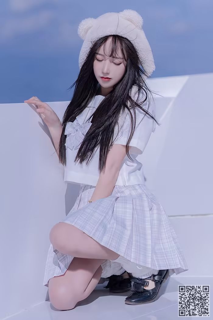 思春期少女、米线线、JK制服、美腿