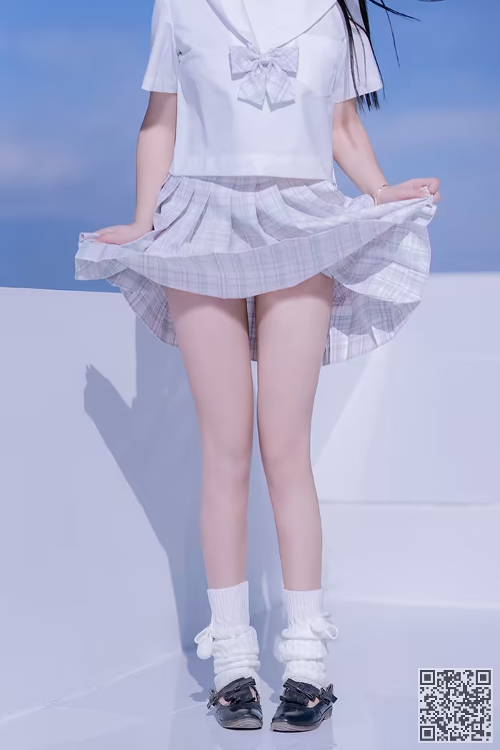 思春期少女、米线线、JK制服、美腿