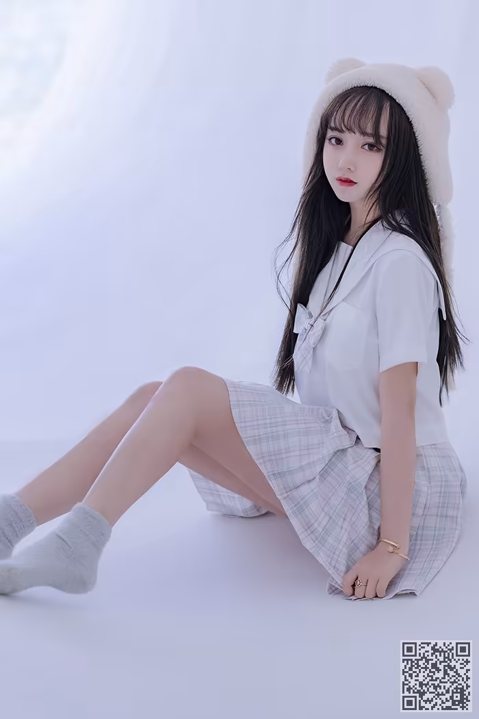 思春期少女、米线线、JK制服、美腿