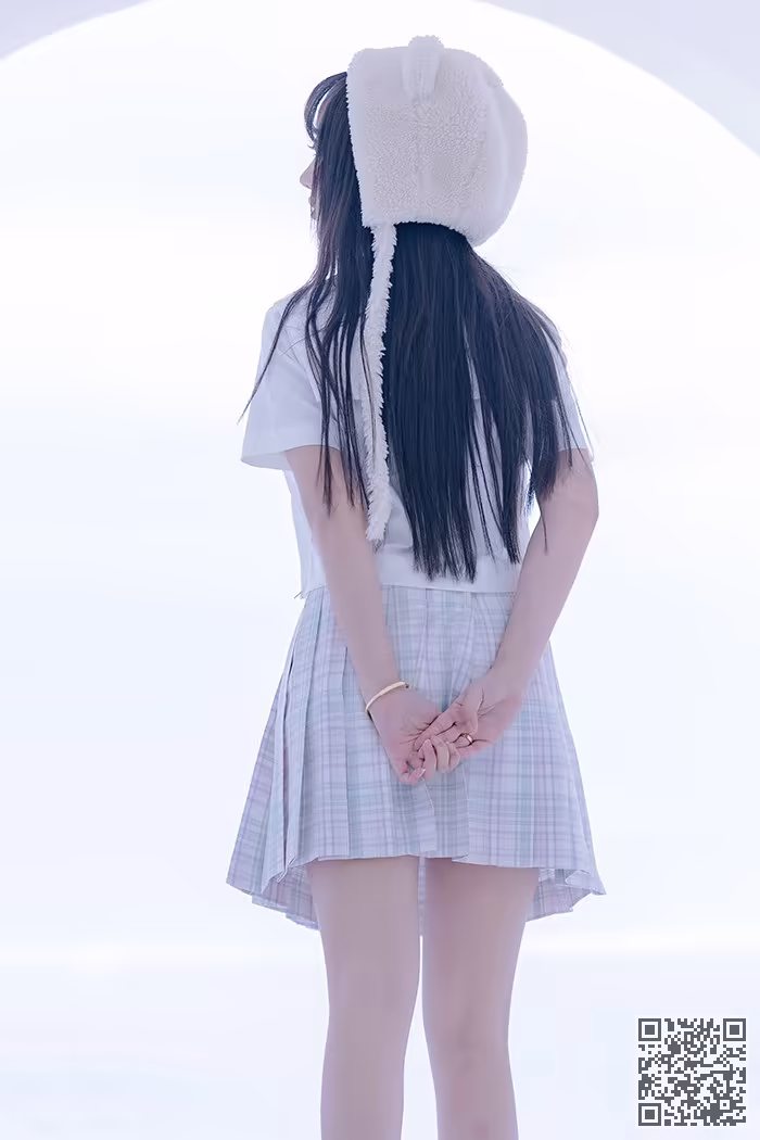 思春期少女、米线线、JK制服、美腿